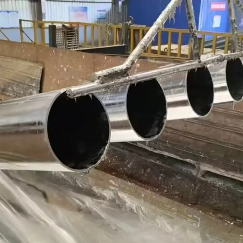 गॅल्वनाइज्ड गोल पाईप