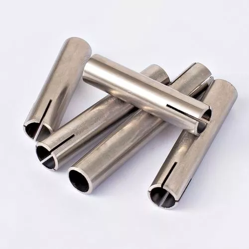 गरम विस्तार पाईप